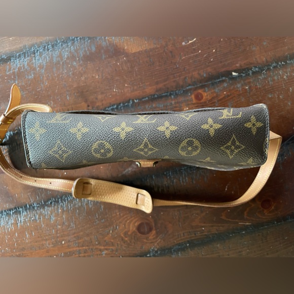 Authentic 80’s Louis Vuitton Monogram Saint Cloud GM crossbody bag purse w/ COA - Picture 5 of 17